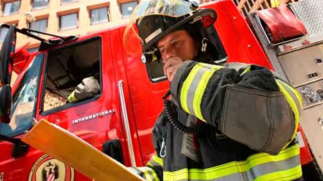 Entregan nuevos equipos a 67 cuerpos de Bomberos