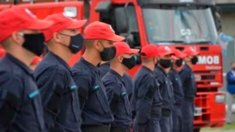 Egresó la cuarta promoción de Bomberos de la Ciudad