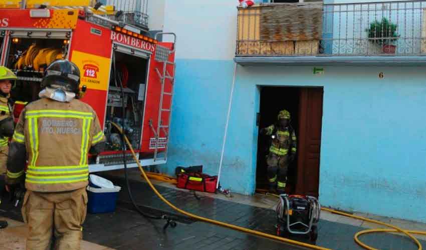 Un bombero renuncia a una medalla para protestar por las deficiencias del servicio