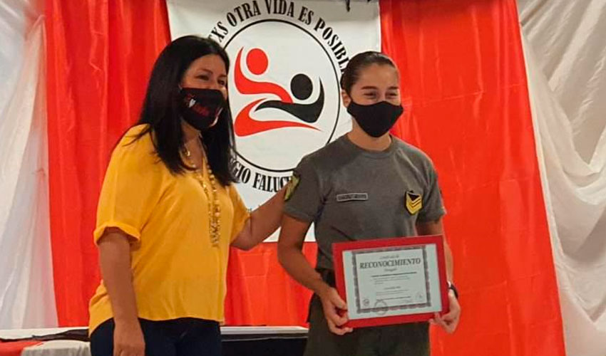 Reconocieron a la primera mujer bombero de General San Martín