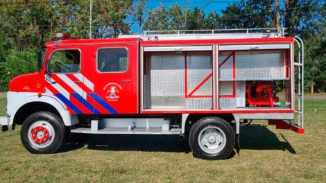Bomberos Voluntarios Colonia Seré renovó autobomba
