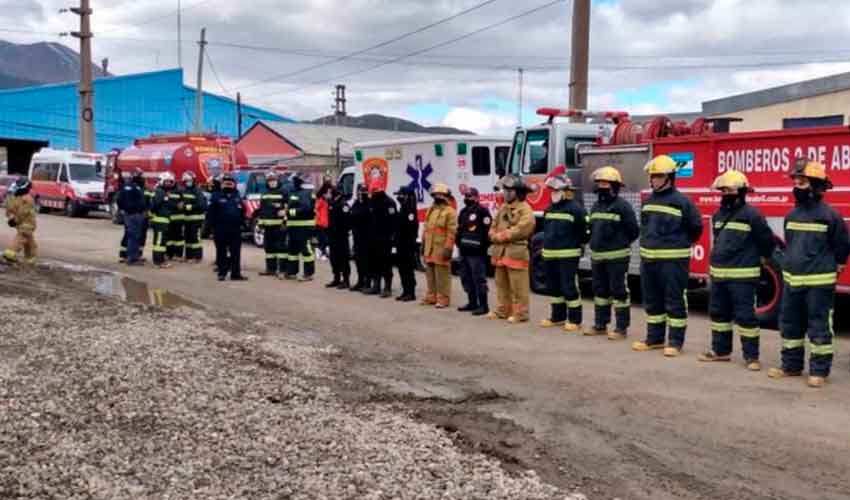 Bomberos Voluntarios recordaron a Diego Sánchez