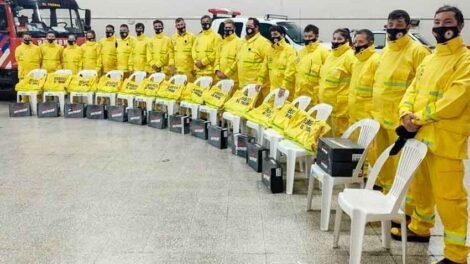 Bomberos de El Trébol con nuevos equipos forestales