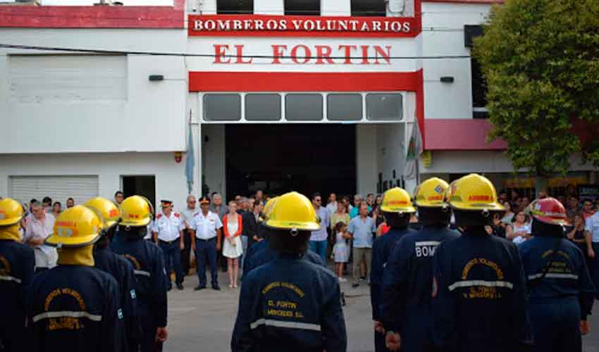 Refacciones para que Bomberos pueda recibir voluntarias