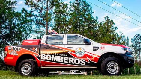 Bomberos presentaron la nueva unidad de ataque