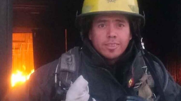 Un bombero de Huergo salvó la vida de un bebé