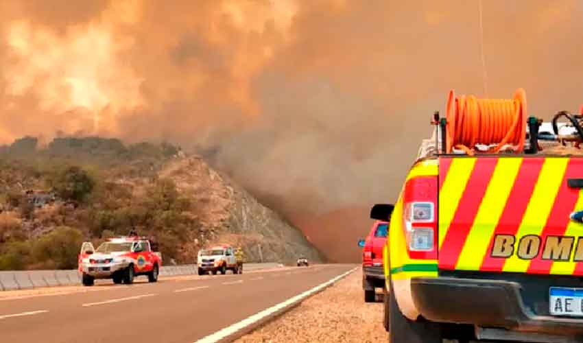 Malestar entre los bomberos por la creación de "Brigadas Paralelas"