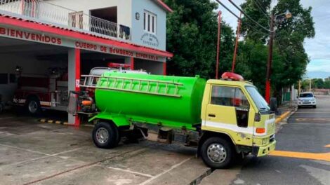 El Cuerpo de Bomberos de Esperanza con un nuevo tanque