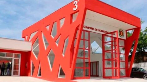 Inauguran nuevo cuartel de Bomberos en Santa Cruz