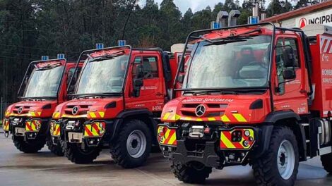 Bomberos de Navarra estrenan nuevos vehículos de emergencias
