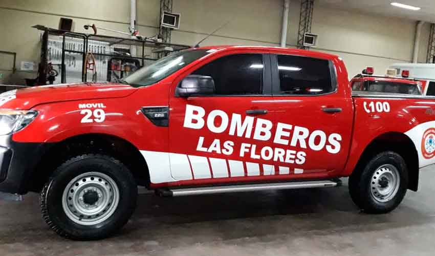 Bomberos Voluntarios de Las Flores adquirió nuevo móvil