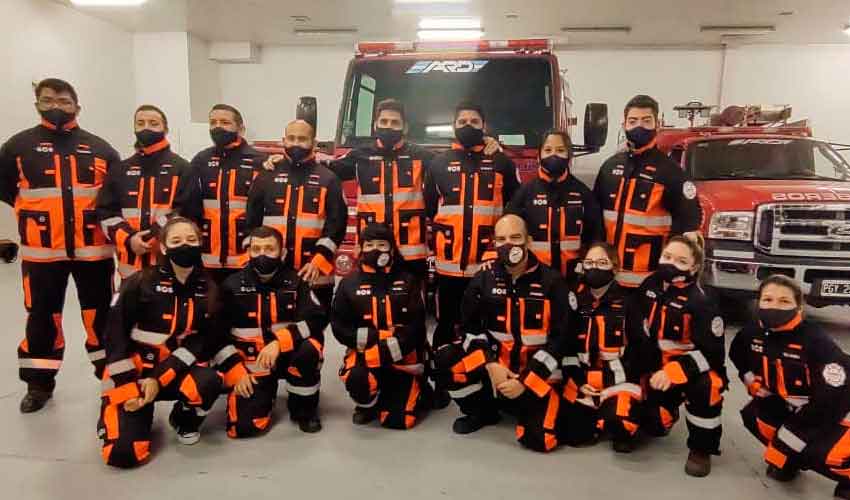 Bomberos de Rawson con nuevos trajes de Rescate Vehícular