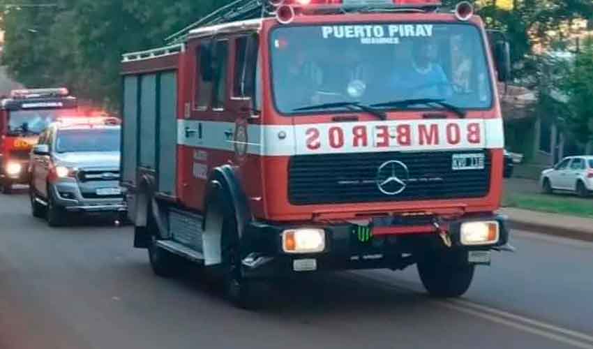Bomberos de Puerto Piray adquirieron una nueva autobomba
