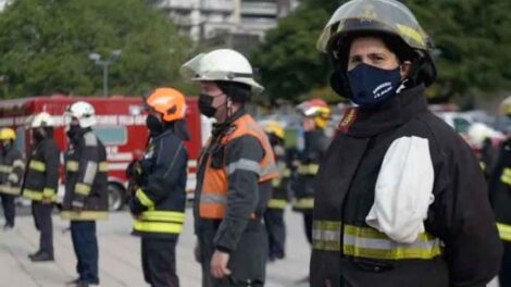 Los bomberos voluntarios comenzaron a ser vacunados masivamente