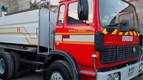 Bomberos de Pedregal obtienen vehículos y equipos