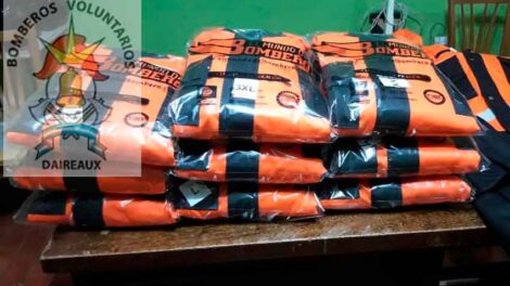 Bomberos Voluntarios de Daireaux con nuevos uniformes
