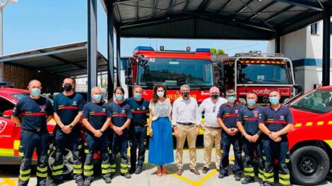 Incorporan al parque de bomberos un camión ligero con 1.800 litros de capacidad
