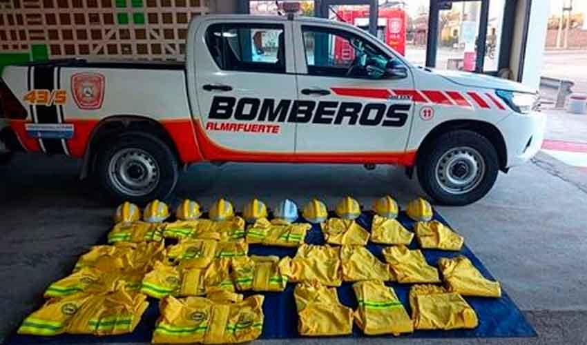 Bomberos Voluntarios de Almafuerte con nuevos equipos