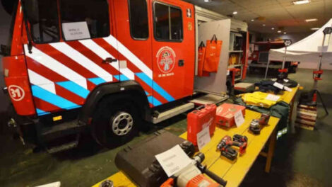 Bomberos de 25 de Mayo presentó el material adquirido