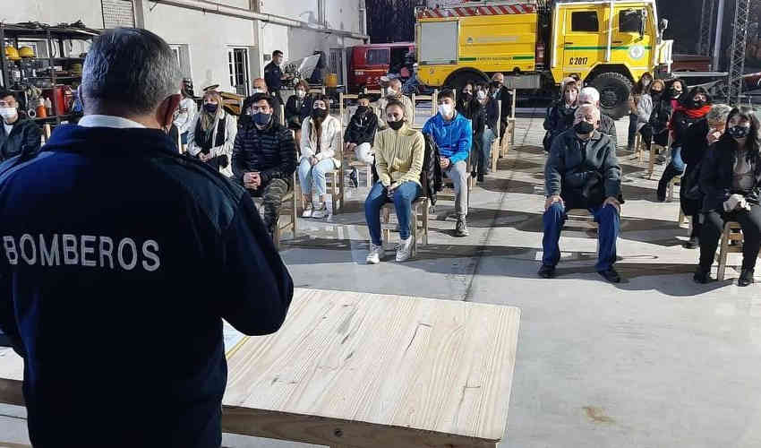 Bomberos crearon la Brigada de Rescate de Alta Montaña