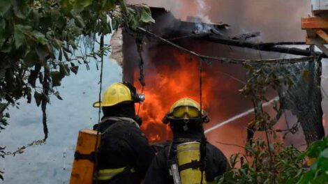 Bomberos de Roca restringen actividades por falta de fondos