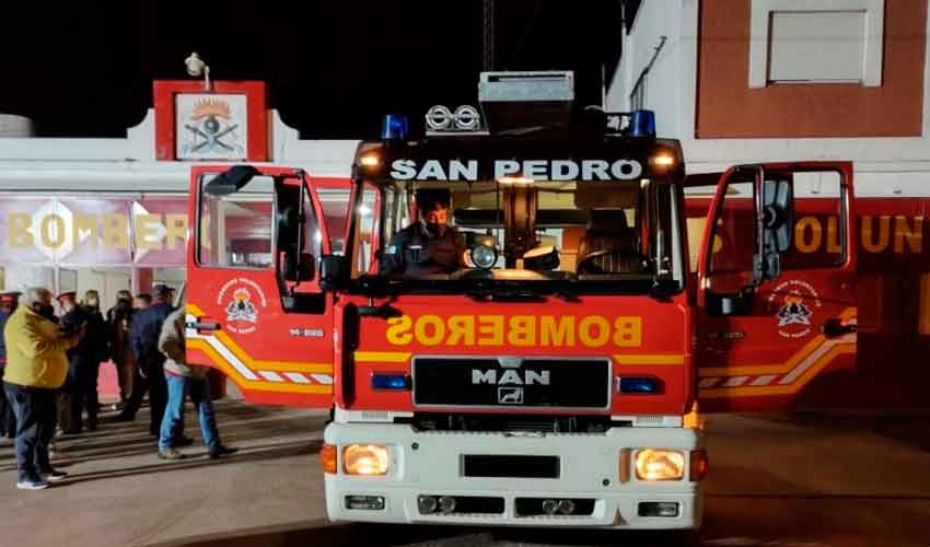 Bomberos Voluntarios de San Pedro presentó nuevo equipamiento