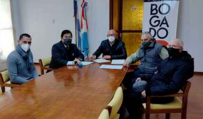 La Comuna donó un terreno a los Bomberos Voluntarios