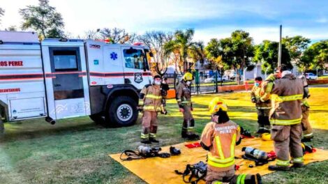 Bomberos Voluntarios de Pérez recibieron ayuda económica 