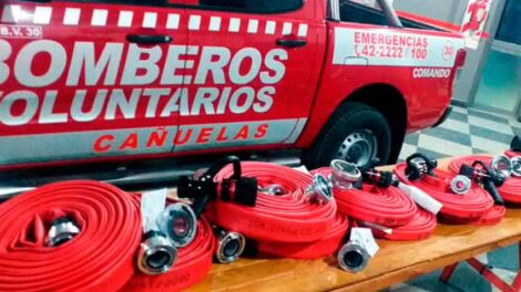 Nuevos materiales y nueva inscripción en Bomberos de Cañuelas