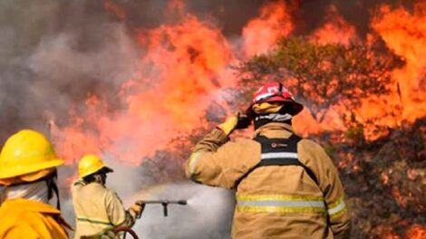 Bomberos convocan a la movilización en toda la provincia