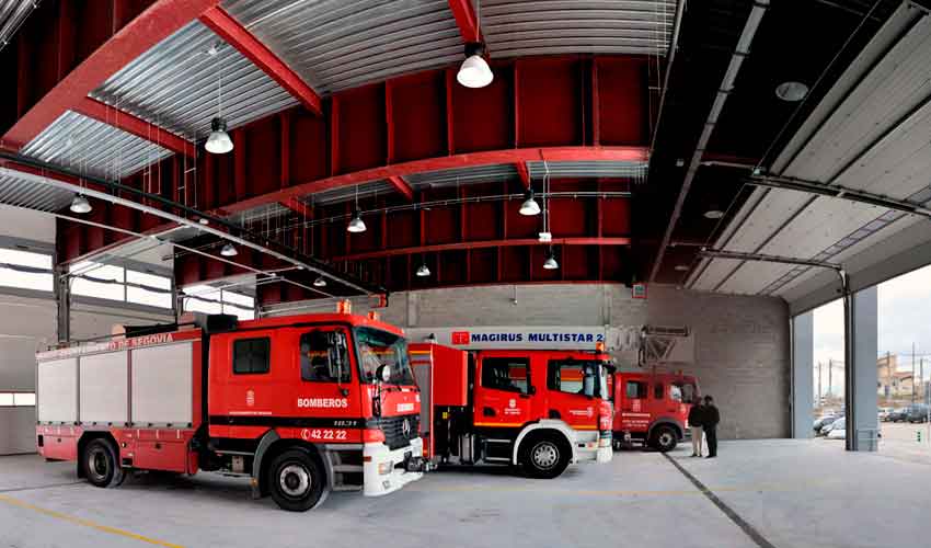La Diputación proyecta disponer de dos parques provinciales de bomberos