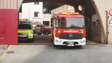 Apedrean a los Bomberos tras acudir a sofocar un incendio