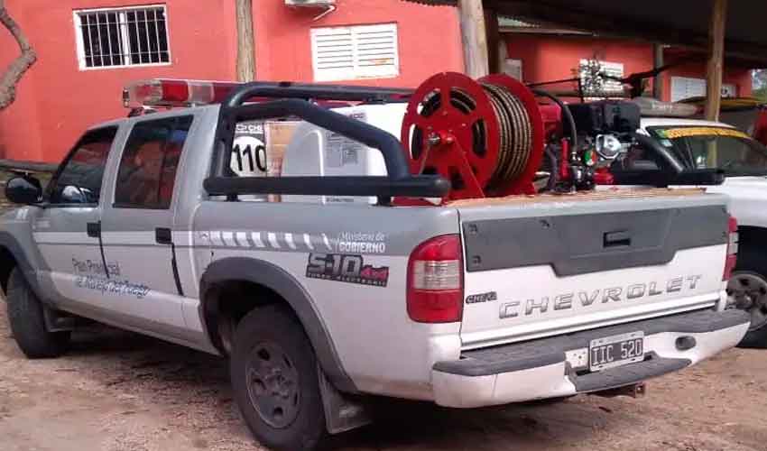 Bomberos Voluntarios de San Clemente recibieron Kit Forestal