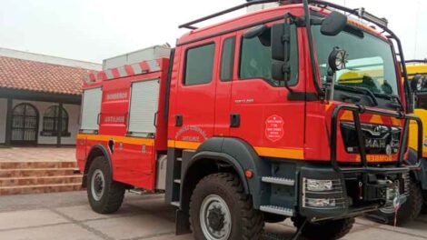 Bomberos de Antilhue con moderno carro forestal