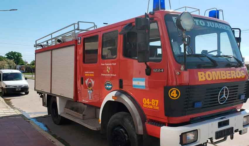 Bomberos de Benito Juárez con nuevo Autobomba