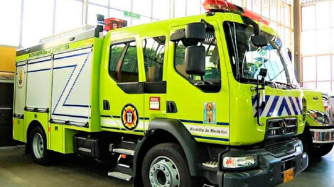 Crisis en bomberos en Medellín: 12 vehículos están fuera de servicio