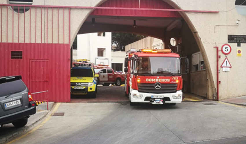 Apedrean a los Bomberos tras actuar en Arcos Quebrados