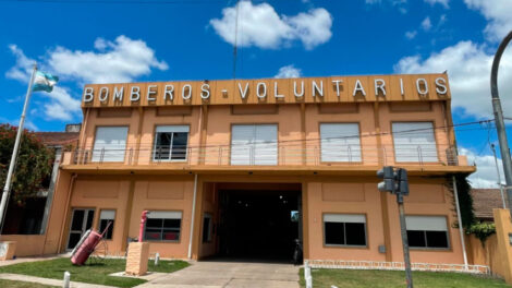 Bomberos de Lezama instaló una nueva repetidora