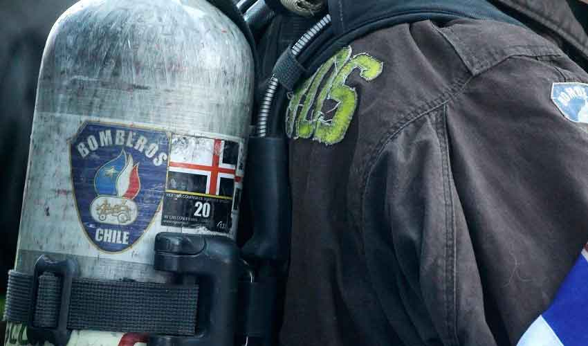 Siete bomberos esperan ser reintegrados a sus funciones