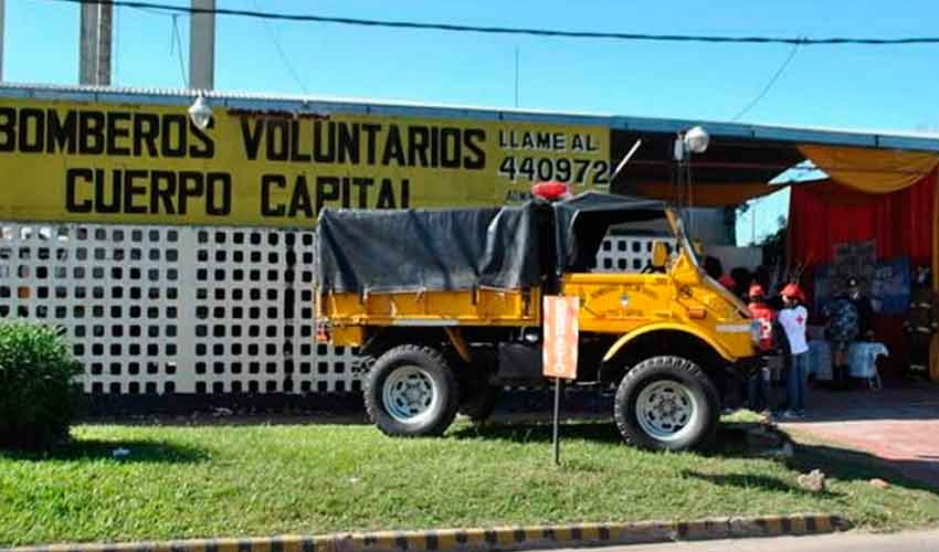 Bomberos piden ayuda para la construcción de su nuevo cuartel