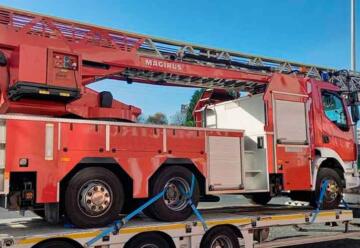 Bomberos de Ferrol con nuevo camión escalera