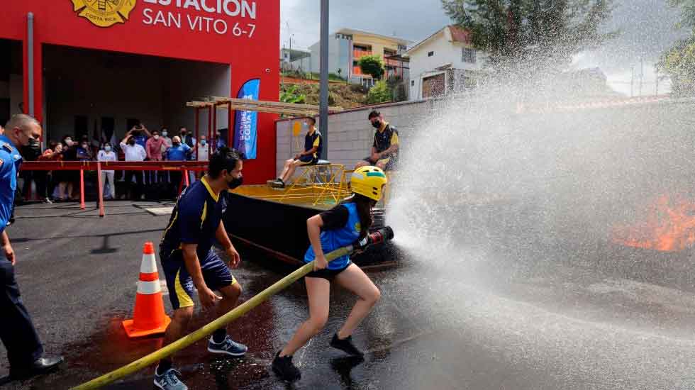 Nuevas instalaciones de Bomberos en San Vito de Coto Brus