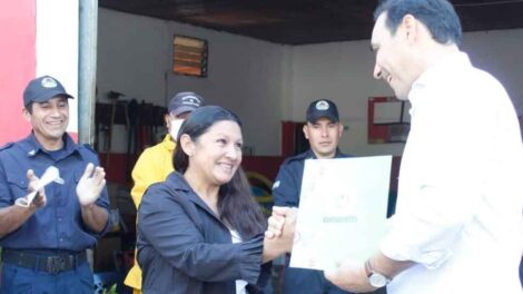 Entregaron subsidio a un cuartel de bomberos voluntarios