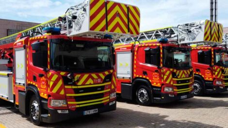 Bomberos celebraron su día en una jornada de puertas abiertas