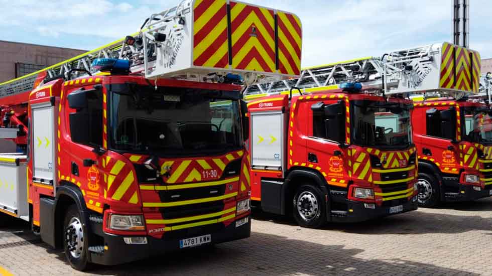 Bomberos celebraron su día en una jornada de puertas abiertas