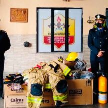 Entregan equipamiento a los Bomberos de la policía de Santa Cruz