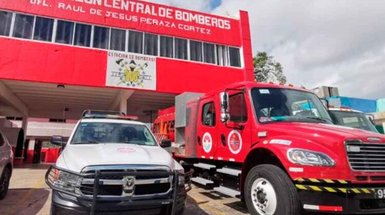 Bomberos de Cancún Cumplen 46 Años de su Fundación