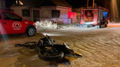 Choque de autobomba con una moto cuando acudían a un incendio