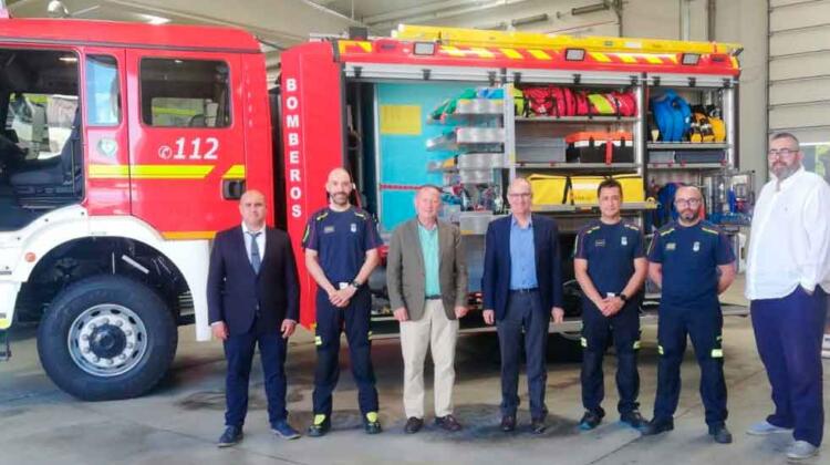 Nuevo camión para los bomberos del Parque de Villares de la Reina