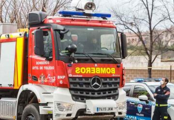 Nuevo vehículo bomba para los bomberos por 430.000 euros